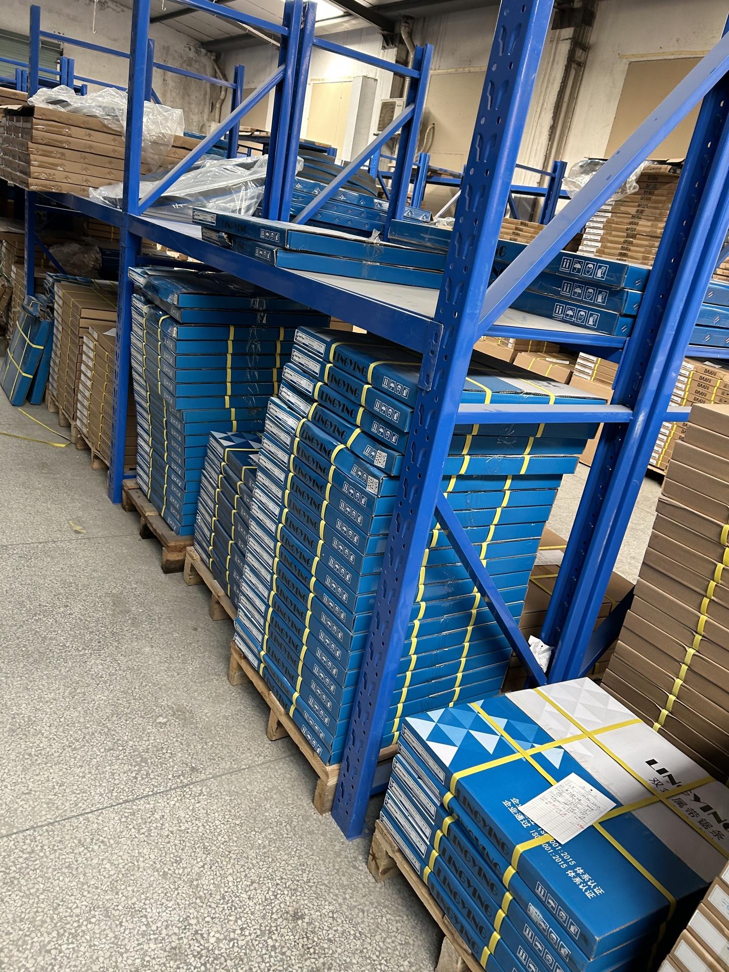 Ready packed blade stock